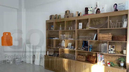 Valentine′s Day Clear Transparent Flower PMMA Plexiglass Perspex Bouquet Flower Packaging Boxes Acrylic Flower Box for Stores 